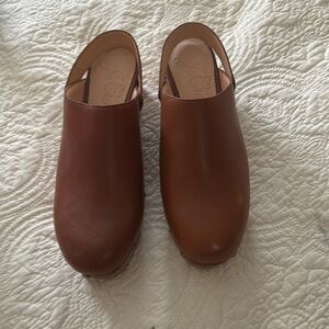 Nwob JCrew clogs
